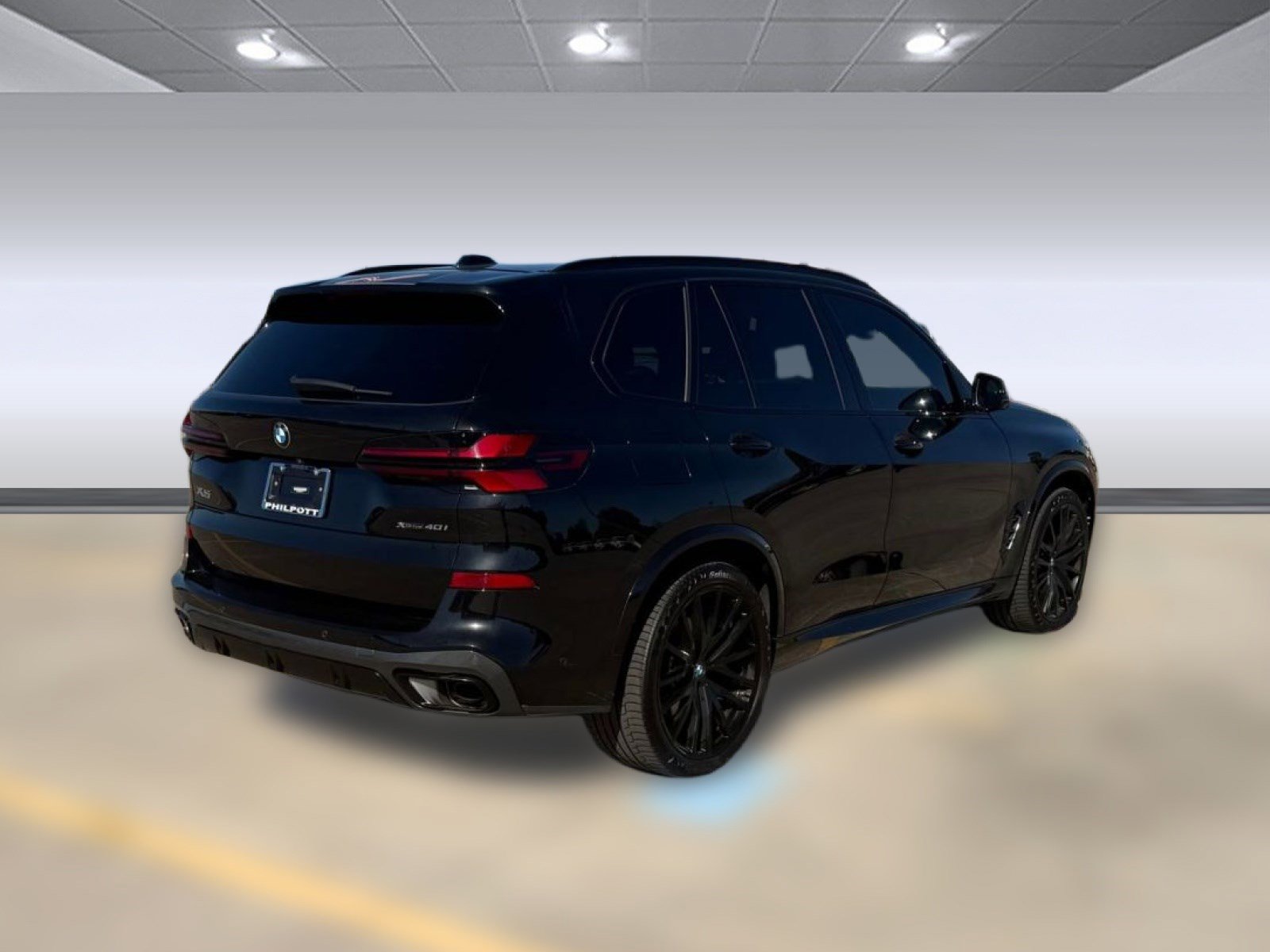 Used 2024 BMW X5 xDrive40i w/ M Sport Package image 9