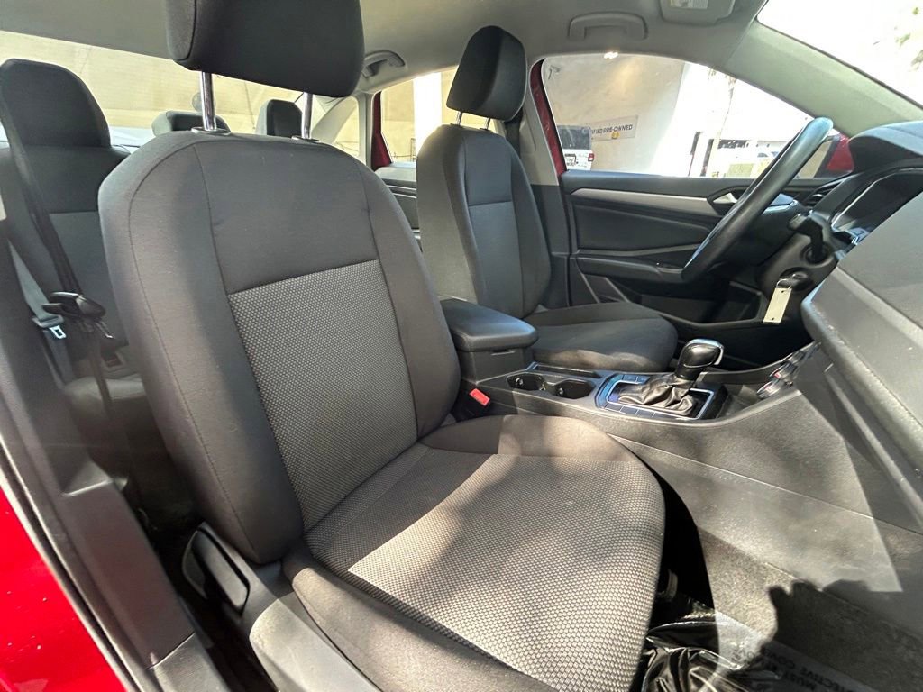Used 2020 Volkswagen Jetta S FWD image 25