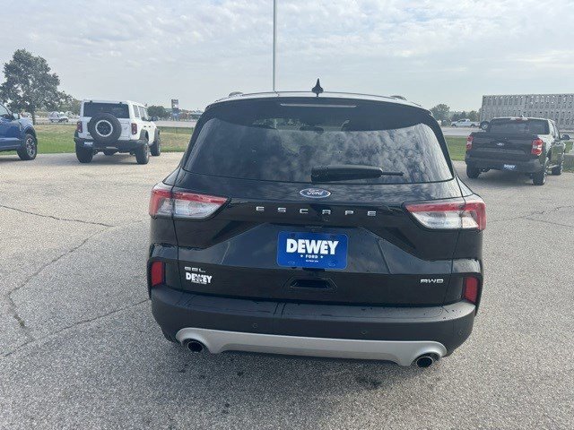 Certified 2022 Ford Escape SEL image 4