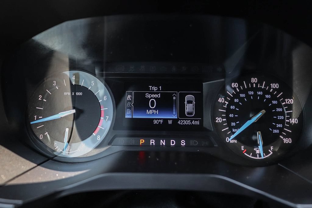 Certified 2018 Ford Edge SE FWD image 29