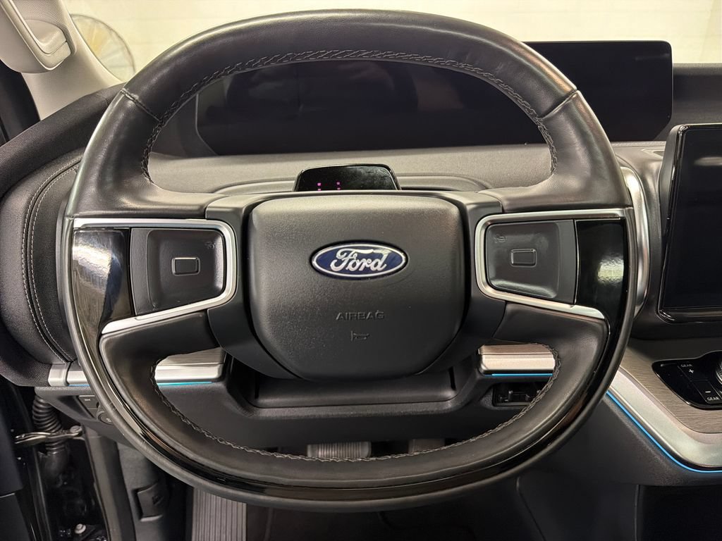 Certified 2025 Ford Expedition Max Platinum AWD/4WD image 20