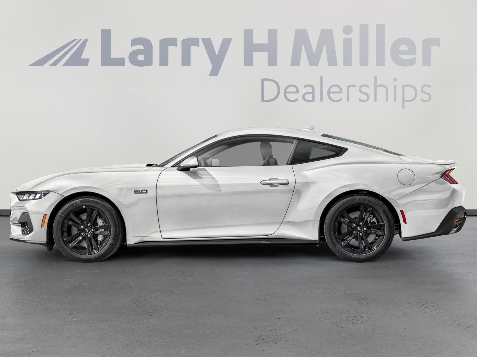Certified 2024 Ford Mustang GT Premium RWD image 3