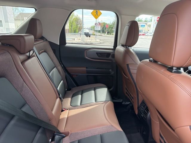 Certified 2025 Ford Bronco Sport Outer Banks w/ Outer Banks Tech Package+ AWD/4WD image 30