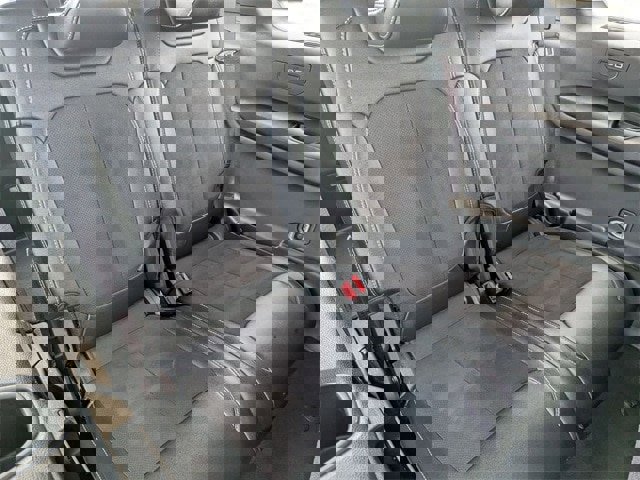 Used 2024 Jeep Grand Cherokee L Altitude image 29