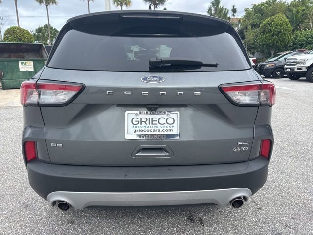 Certified 2022 Ford Escape SE image 3