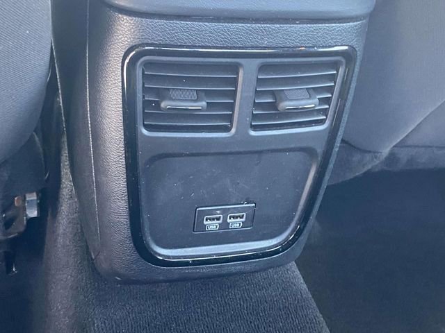 Used 2023 Dodge Charger SXT w/ Blacktop Package AWD/4WD image 13