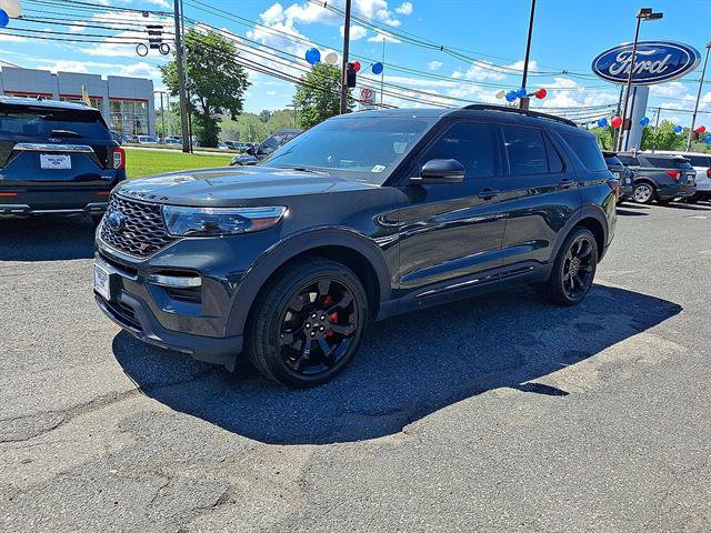 Certified 2023 Ford Explorer ST w/ Equipment Group 401A AWD/4WD image 4