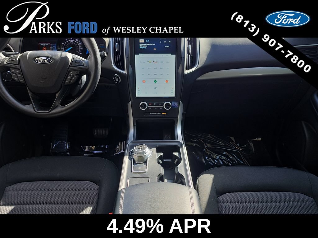 Certified 2022 Ford Edge SE w/ Black Appearance Package AWD/4WD image 11