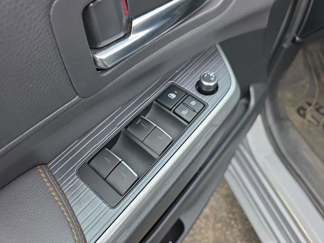Used 2022 Toyota Sienna XLE Woodland Edition AWD/4WD image 21