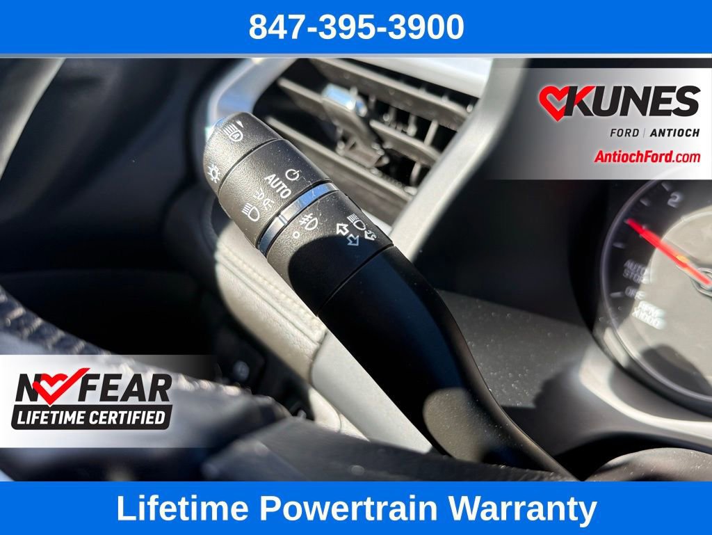 Used 2023 GMC Acadia SLT image 38