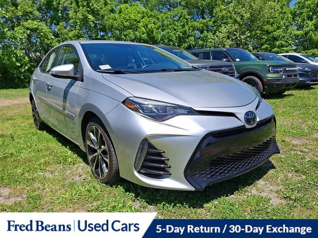 Used 2017 Toyota Corolla XSE w/ Carpet Mat Package (TMS) FWD image 1