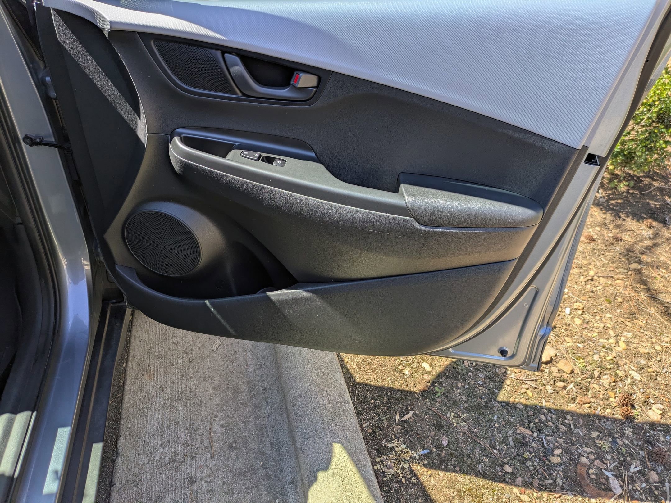 Used 2019 Hyundai Kona SE image 32