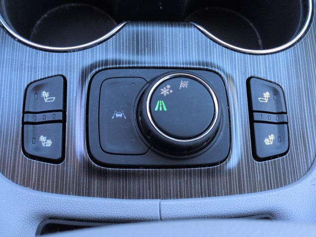 Used 2023 GMC Acadia SLT FWD image 30