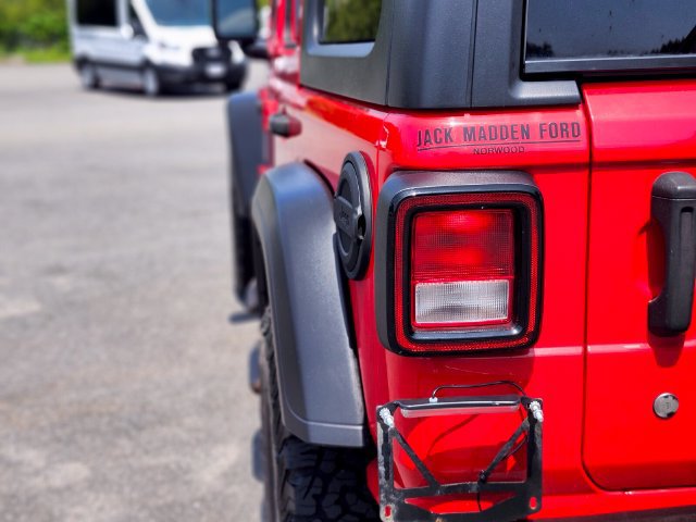 Used 2020 Jeep Wrangler Unlimited Sport AWD/4WD image 9