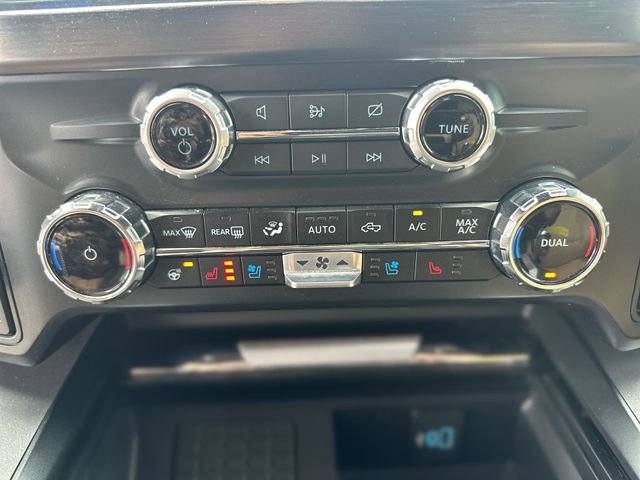 Certified 2024 Ford F250 Lariat w/ Lariat Ultimate Package AWD/4WD image 20