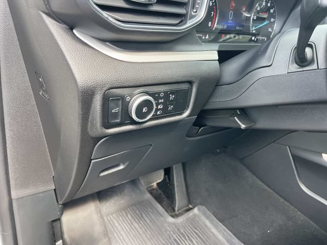 Certified 2024 Ford Explorer XLT w/ Equipment Group 202A AWD/4WD image 41