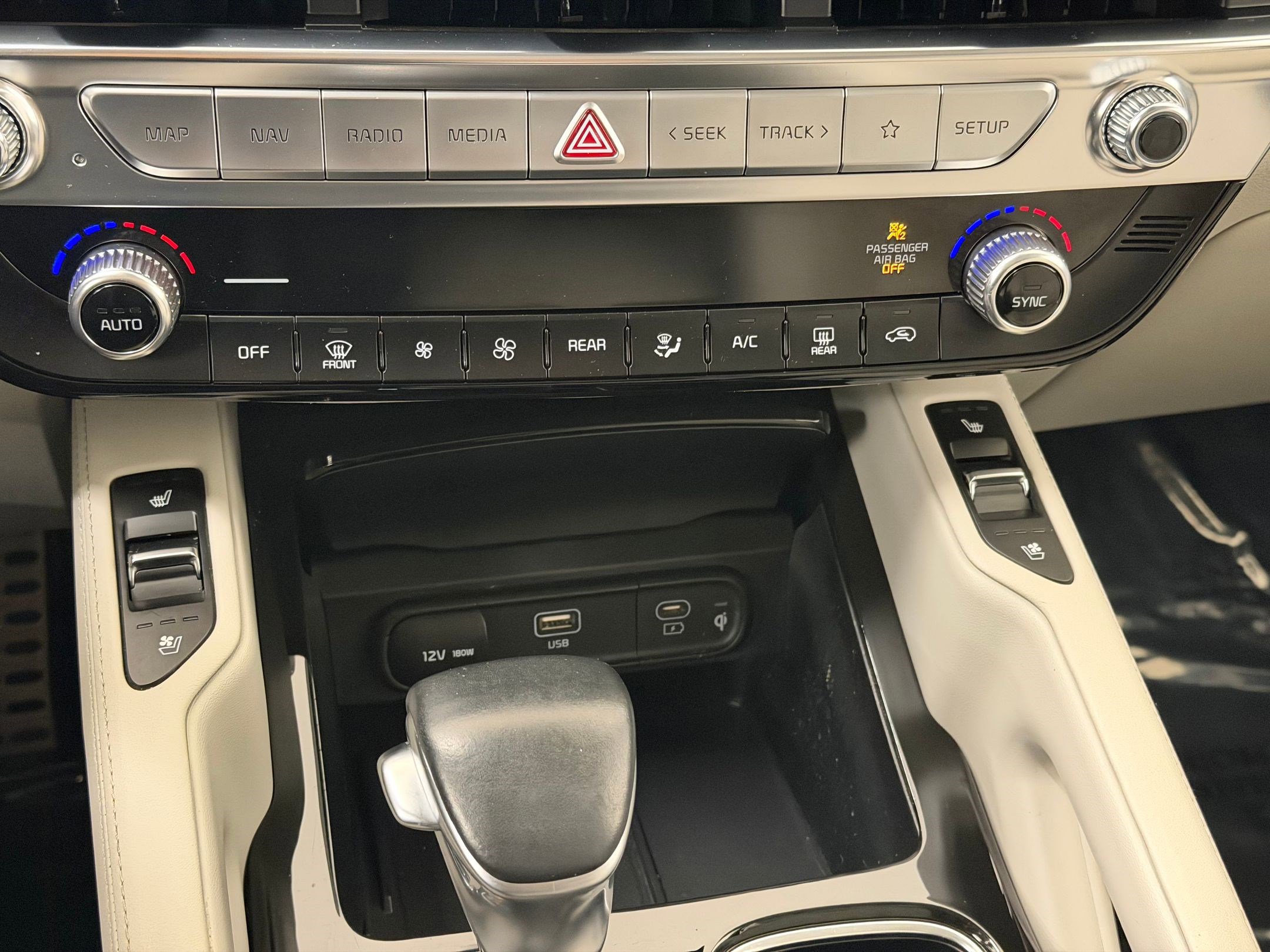 Used 2023 Kia Telluride SX image 16