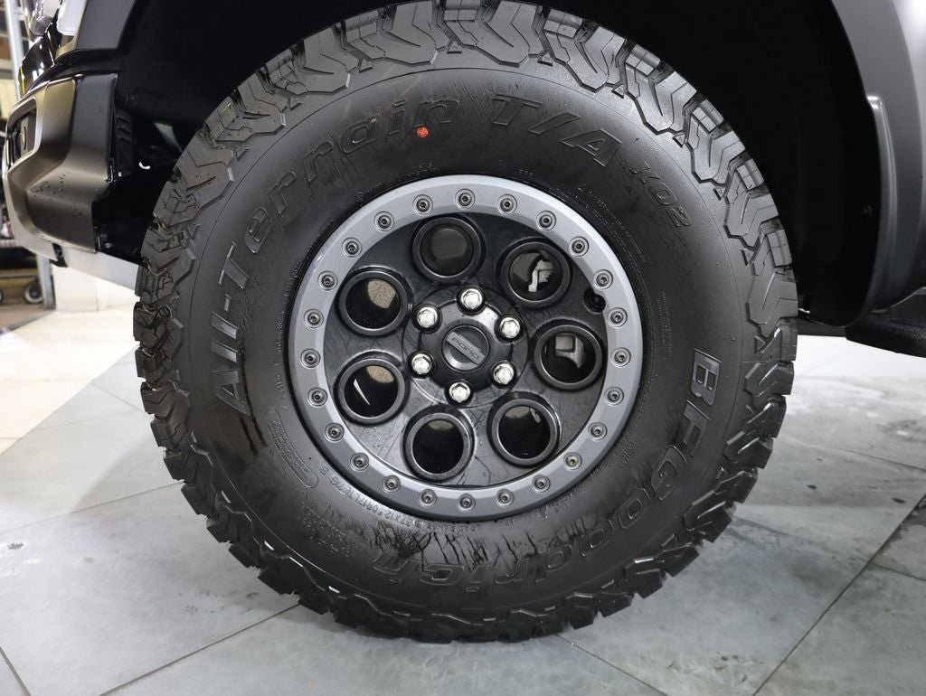 Certified 2025 Ford F150 Raptor AWD/4WD image 33