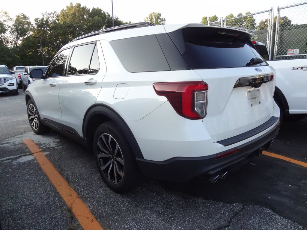 Certified 2020 Ford Explorer ST w/ Premium Technology Package AWD/4WD image 4