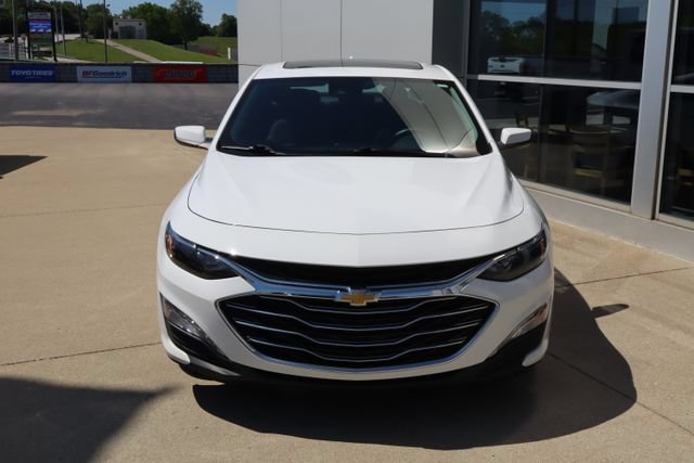 Used 2024 Chevrolet Malibu LT FWD image 7