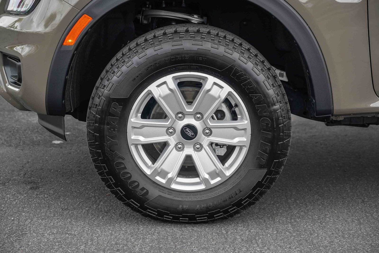 Certified 2025 Ford Ranger XL w/ Trailer Tow Package RWD image 10