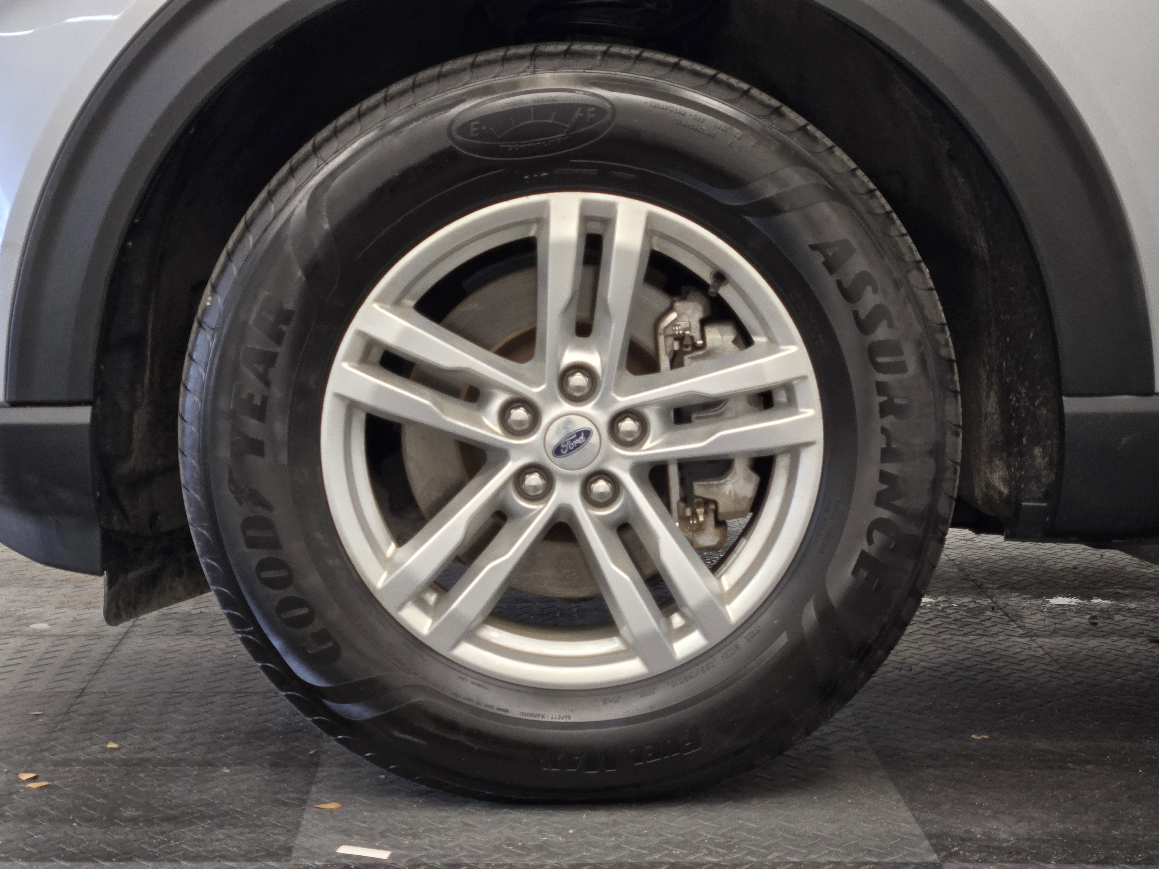 Certified 2022 Ford Explorer XLT RWD image 10