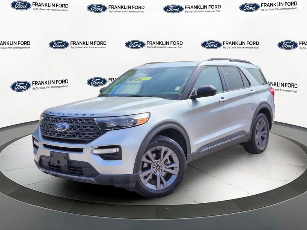 Certified 2023 Ford Explorer XLT w/ Equipment Group 202A