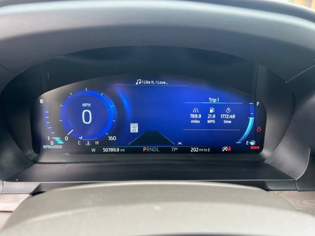 Certified 2023 Ford Explorer Platinum w/ Technology Package AWD/4WD image 12