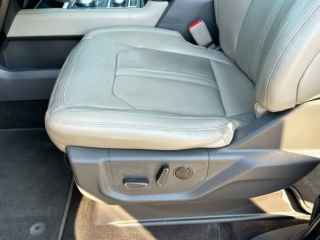 Certified 2019 Ford Expedition Limited w/ Equipment Group 302A AWD/4WD image 10