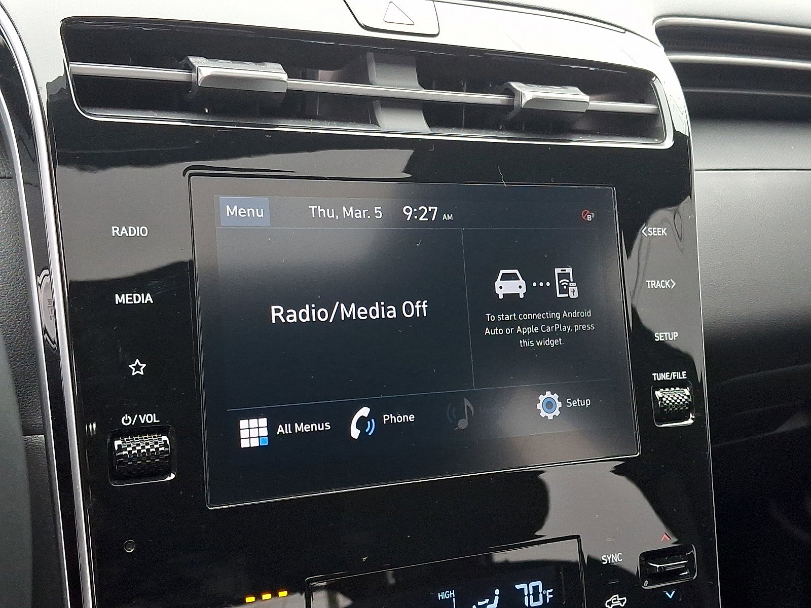 Used 2022 Hyundai Santa Cruz SEL Premium image 16