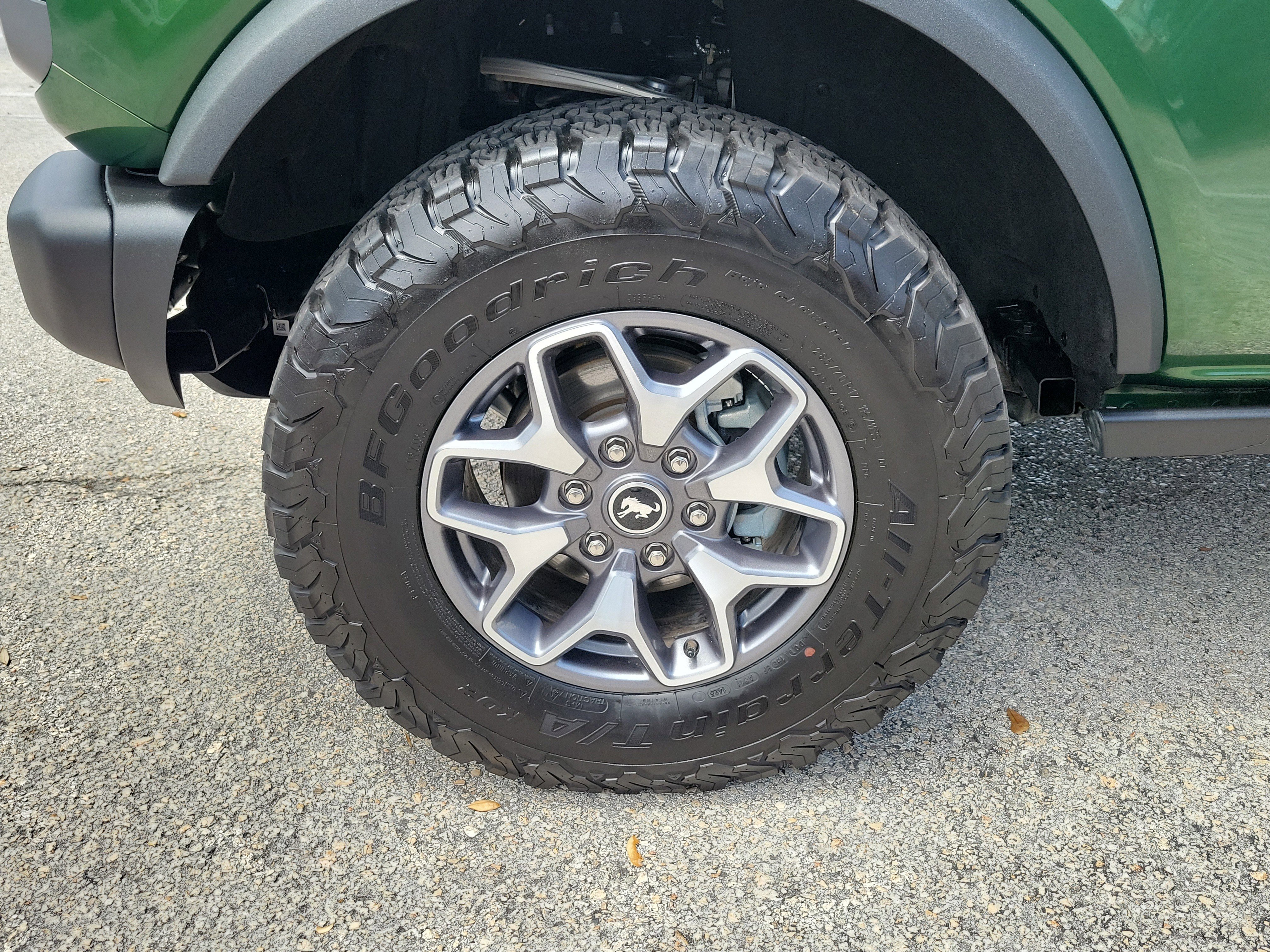 Certified 2025 Ford Bronco Badlands AWD/4WD image 5