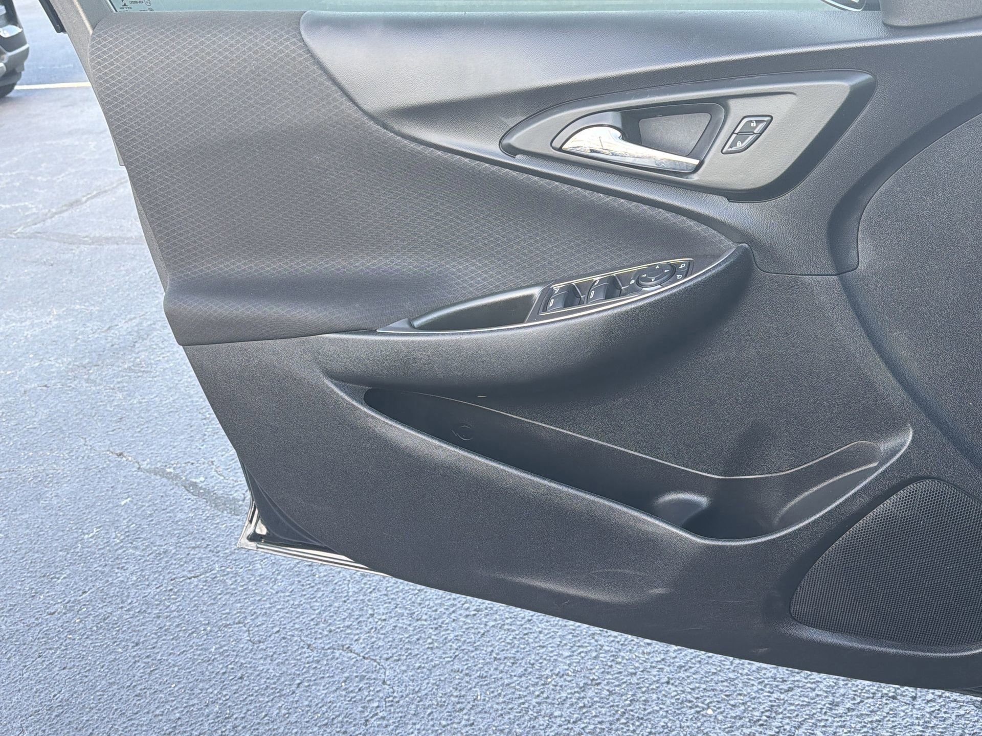 Used 2022 Chevrolet Malibu RS image 20