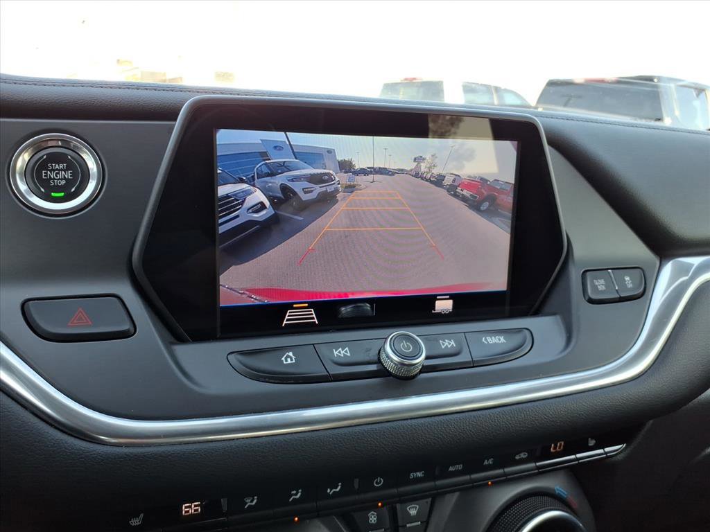 Used 2019 Chevrolet Blazer LT image 22