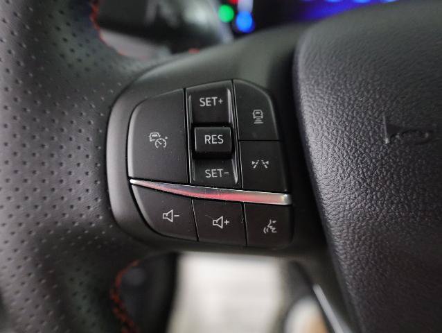 Certified 2025 Ford Escape ST-Line w/ Tech Pack #1 AWD/4WD image 14
