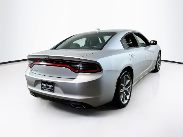 Used 2022 Dodge Charger SXT w/ Plus Group RWD image 11