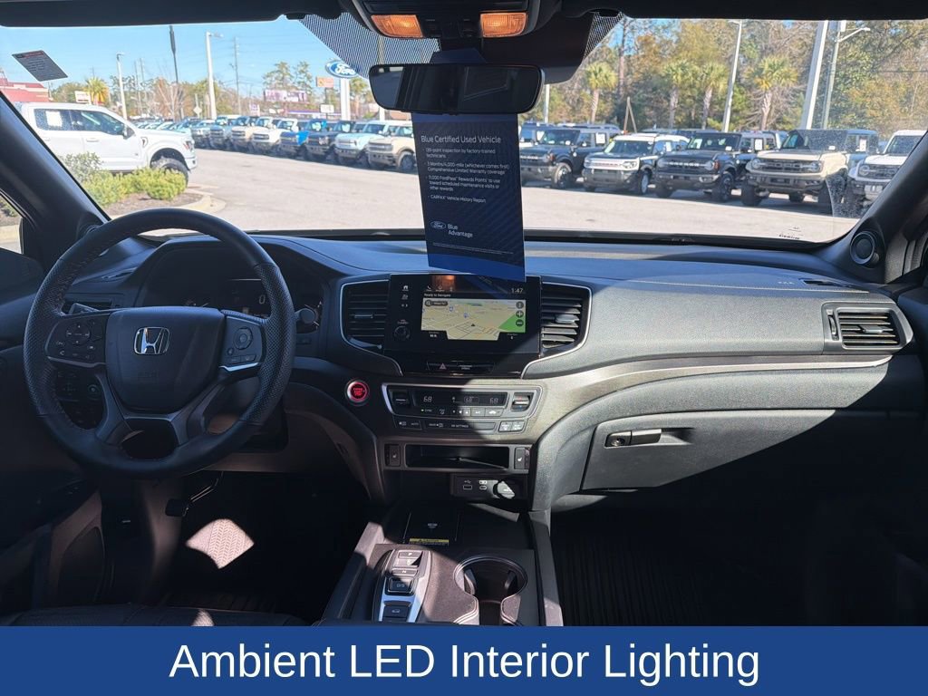 Used 2025 Honda Passport TrailSport image 18