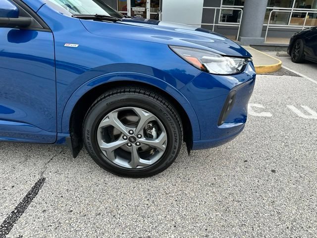 Certified 2023 Ford Escape ST-Line Select w/ Tech Pack #2 AWD/4WD image 91