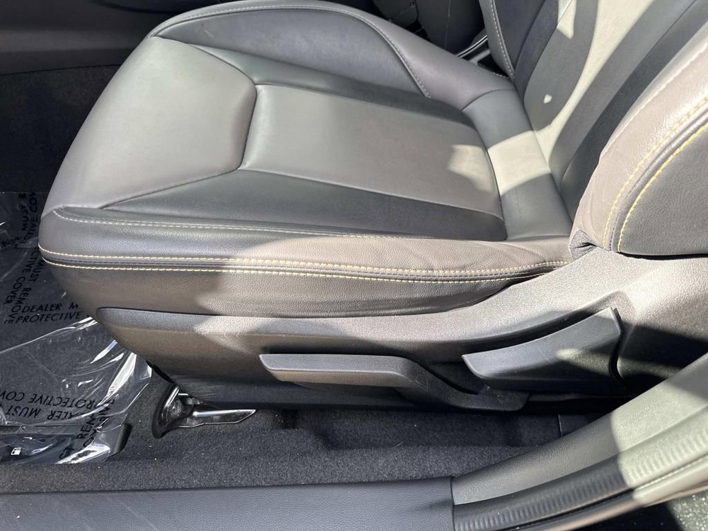 Used 2023 Subaru Crosstrek 2.5i Sport w/ Popular Package #3 image 16