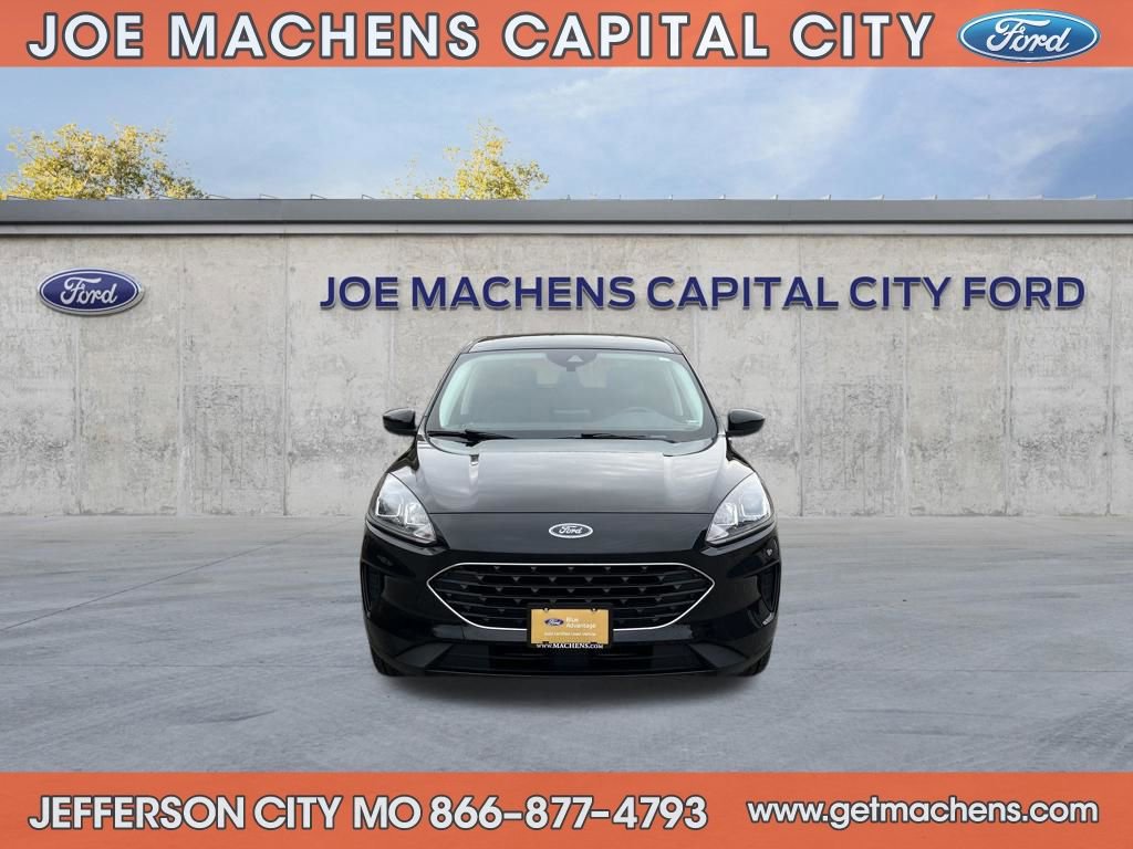 Certified 2022 Ford Escape SE w/ SE Sport Appearance Package image 8