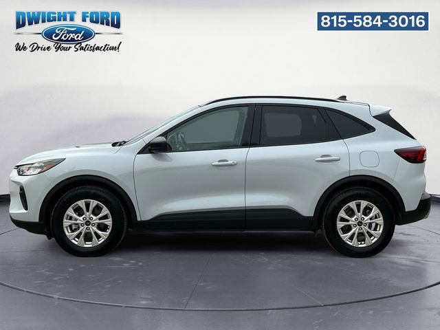 Certified 2025 Ford Escape Active FWD image 2