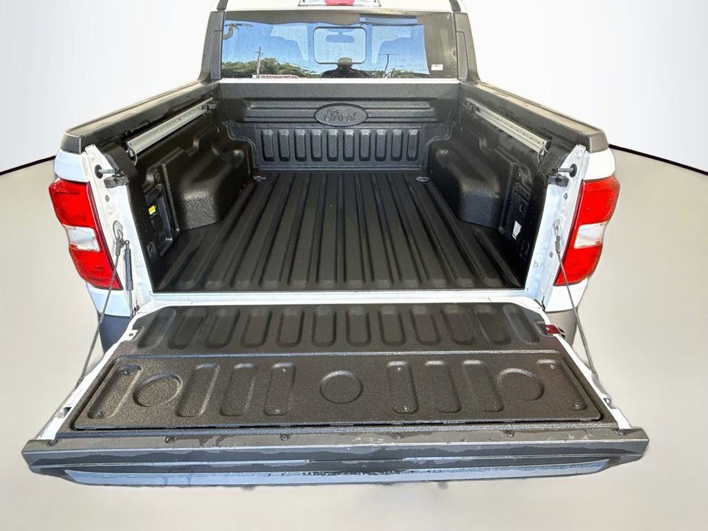 Certified 2024 Ford Maverick Lariat FWD image 27