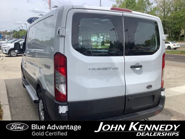Certified 2025 Ford Transit 250 Low Roof w/ Exterior Upgrade Package RWD image 5