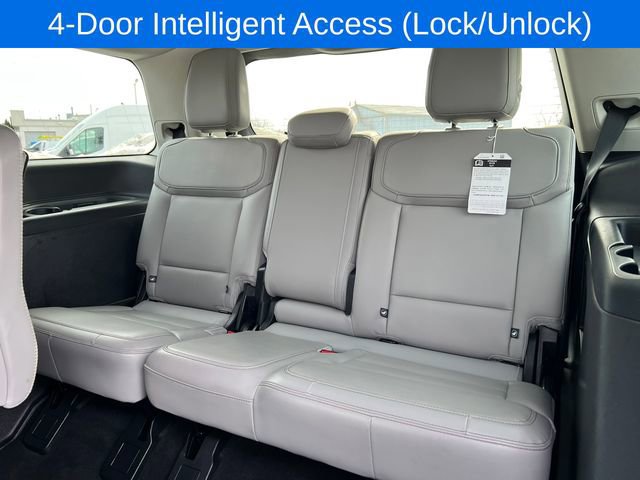 Certified 2025 Ford Expedition Active image 15