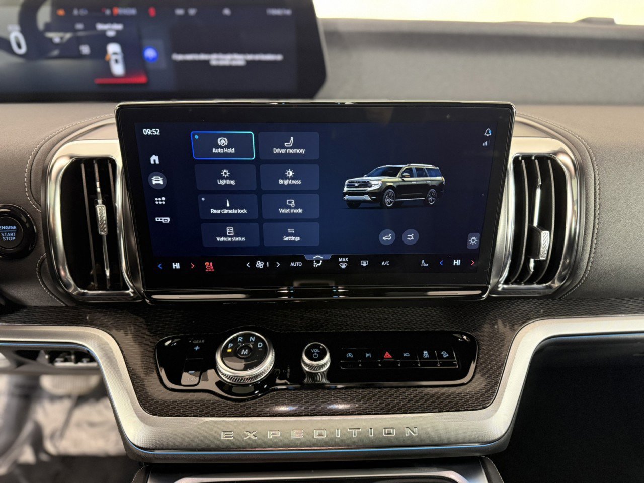 Certified 2025 Ford Expedition Max Platinum w/ Stealth Performance Package image 23