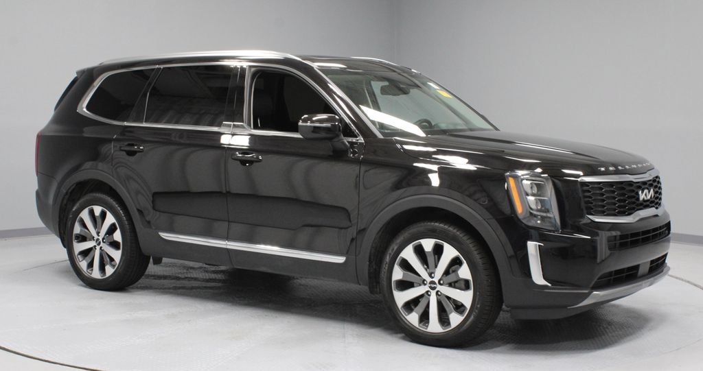 Used 2022 Kia Telluride EX w/ EX Premium Package FWD image 1