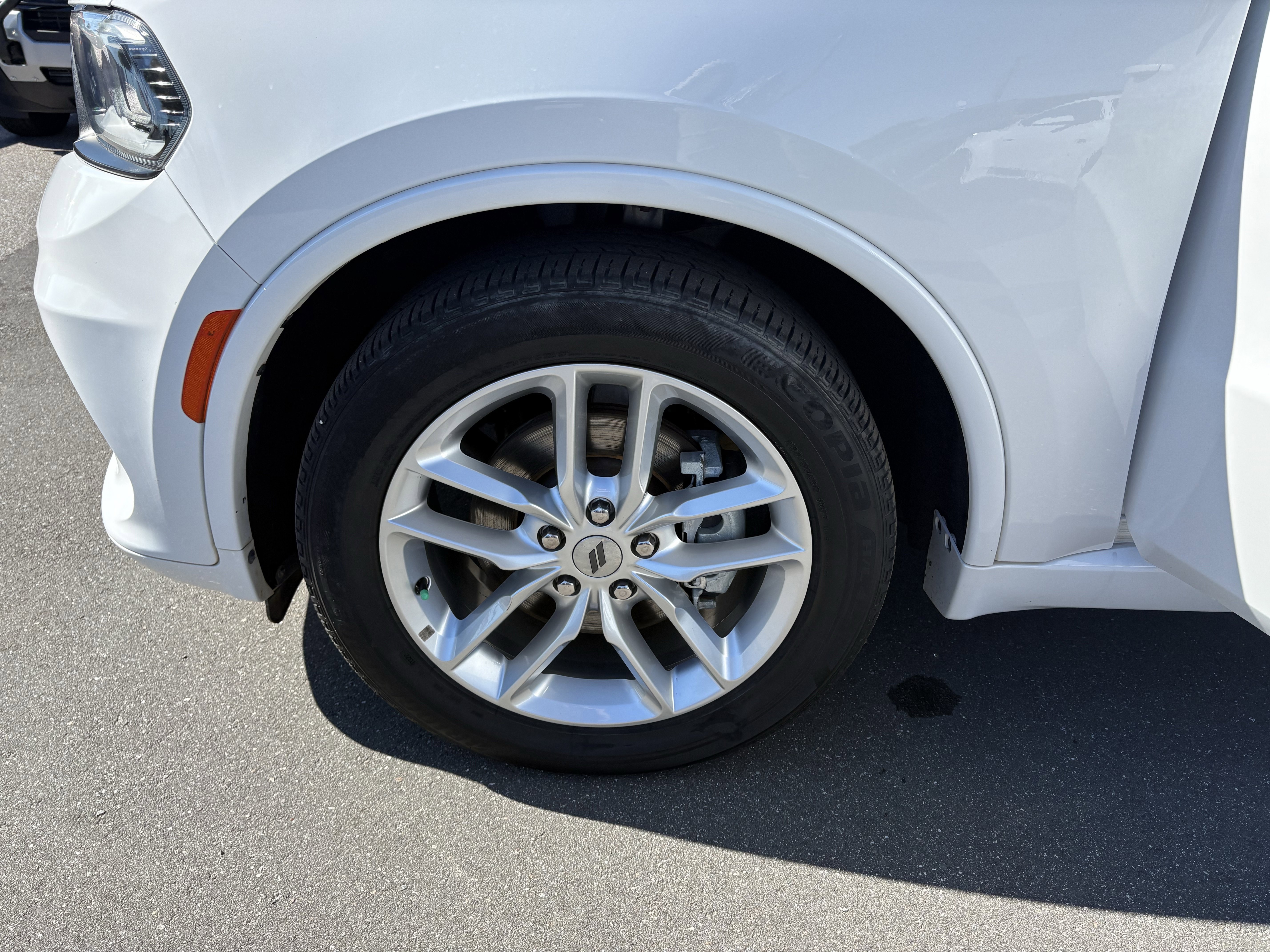 Used 2022 Dodge Durango GT image 39