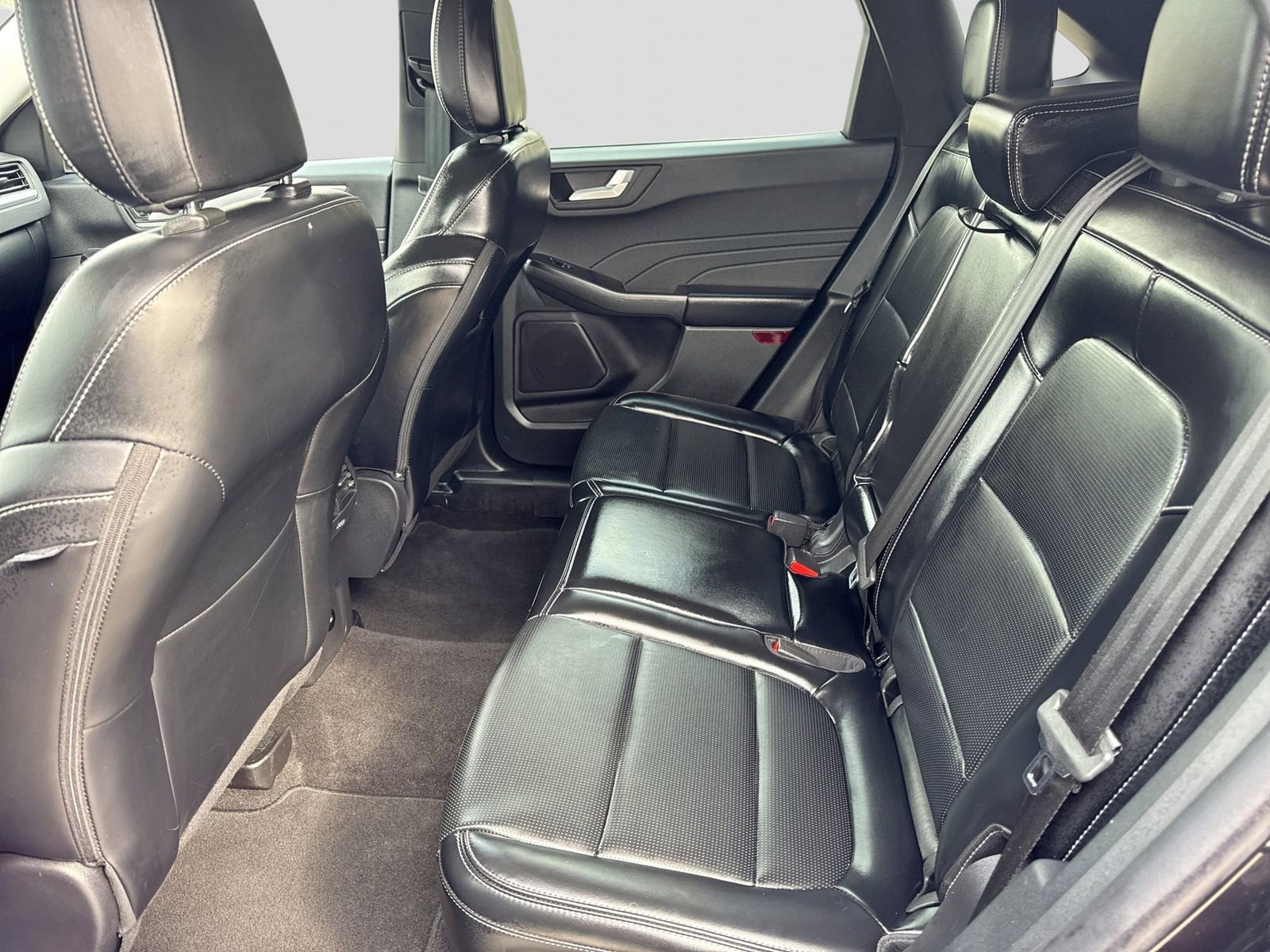 Certified 2025 Ford Escape Platinum image 5