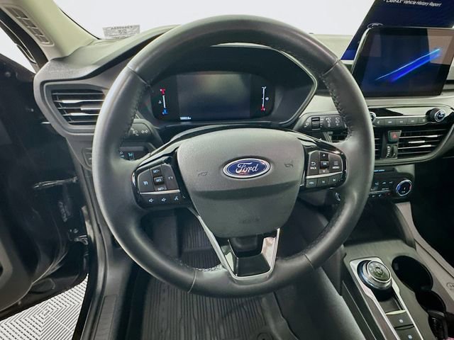 Certified 2023 Ford Escape Active AWD/4WD image 17