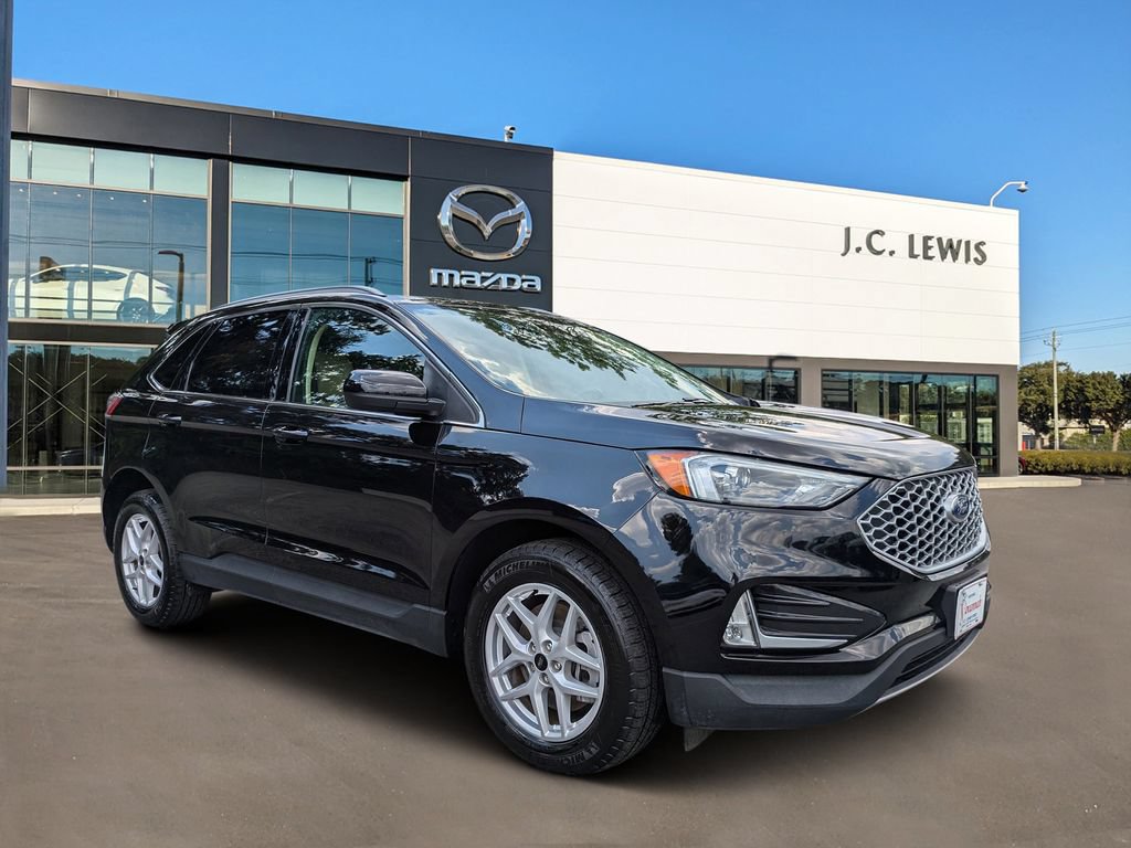 Certified 2024 Ford Edge SEL w/ Convenience Package