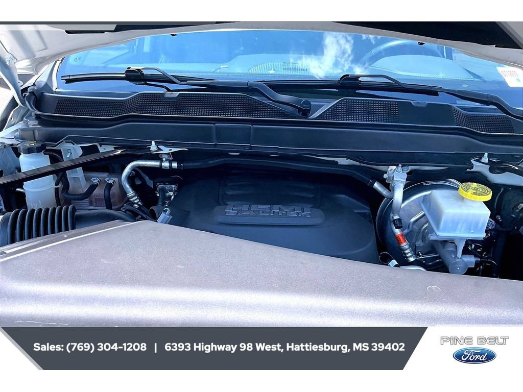 Used 2023 RAM 2500 Laramie AWD/4WD image 8
